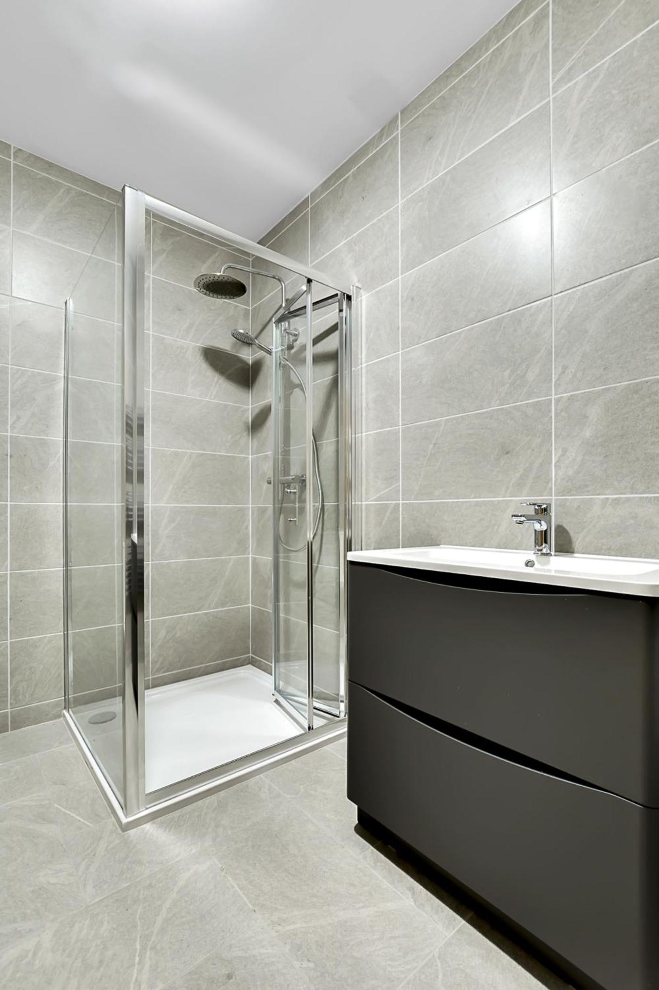 Bayview Luxury 3 Bedroom Apartment First Floor Даунингс Экстерьер фото